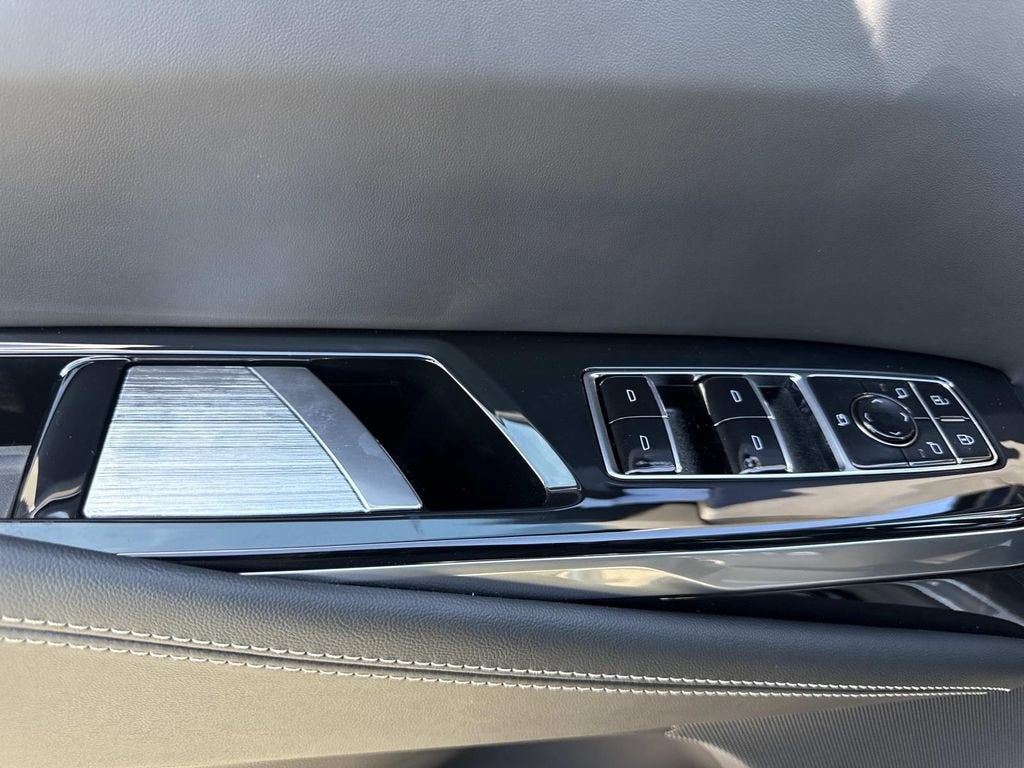 2026 Cadillac Escalade ESV Platinum Luxury