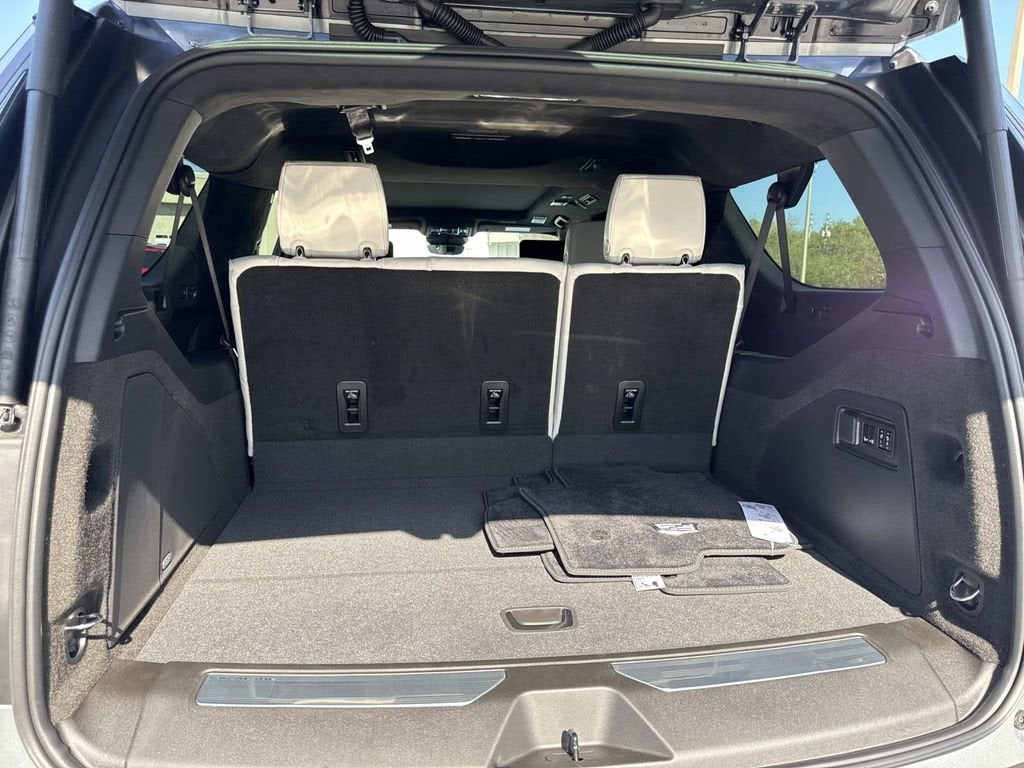 2026 Cadillac Escalade ESV Platinum Sport