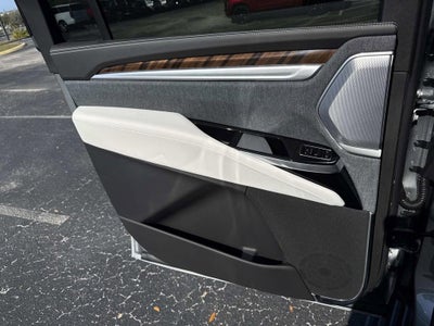 2026 Cadillac Escalade ESV Platinum Sport