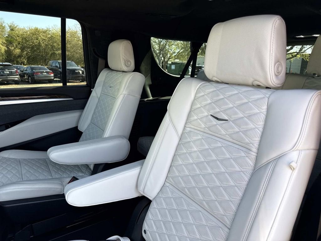 2026 Cadillac Escalade ESV Platinum Sport