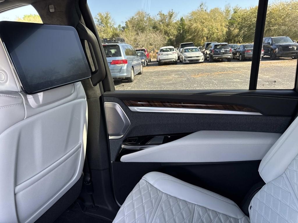 2026 Cadillac Escalade ESV Platinum Sport