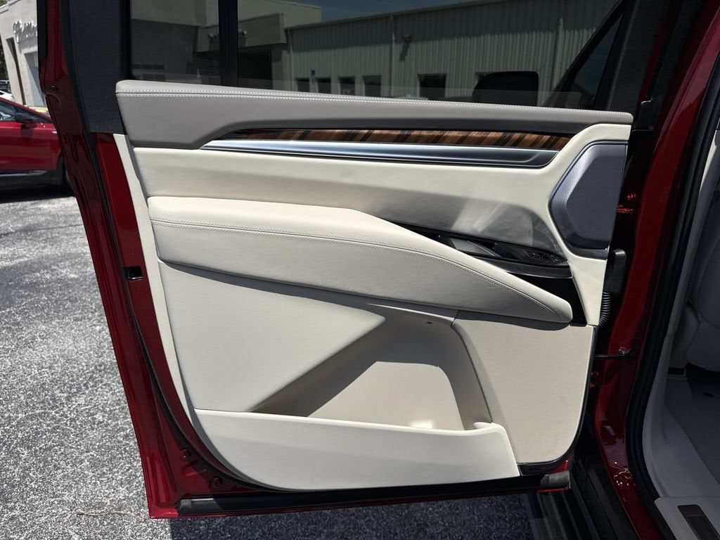 2026 Cadillac Escalade ESV Platinum Sport