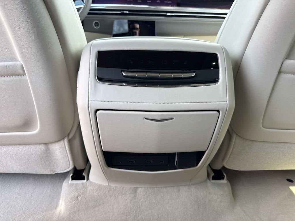 2026 Cadillac Escalade ESV Platinum Sport