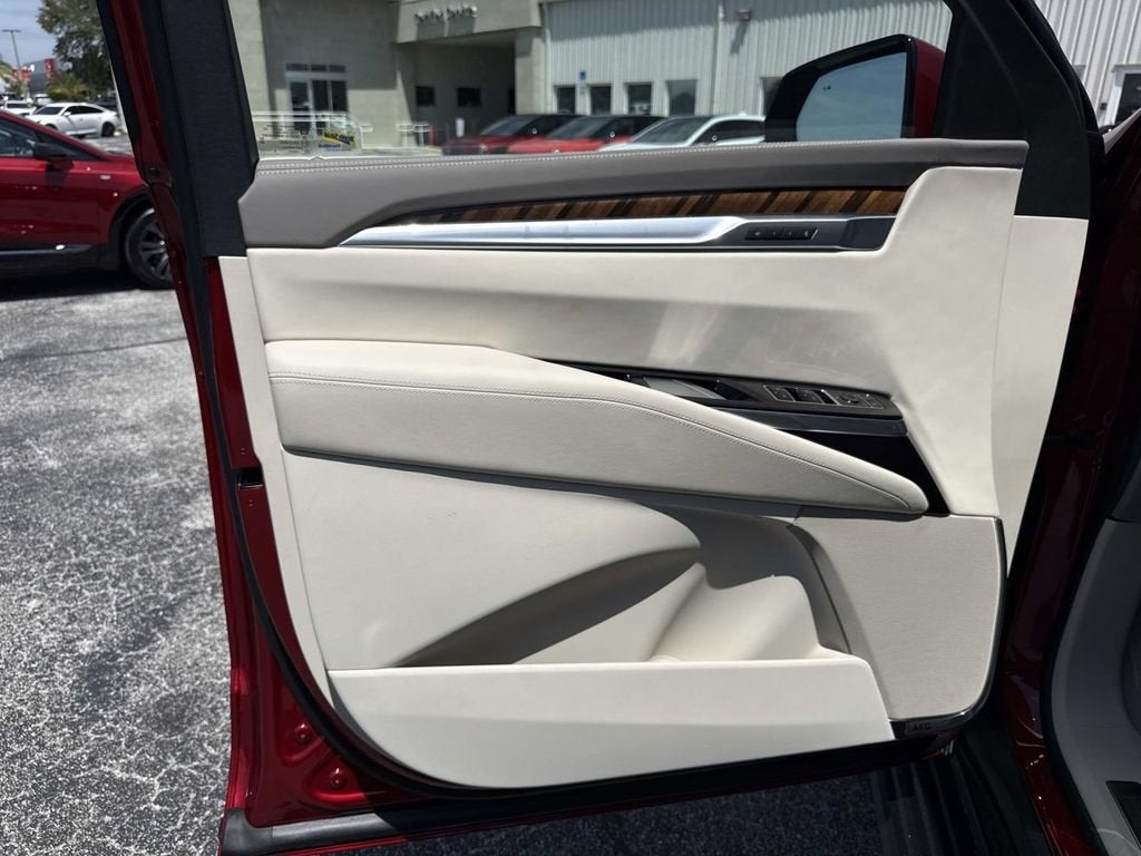 2026 Cadillac Escalade ESV Platinum Sport