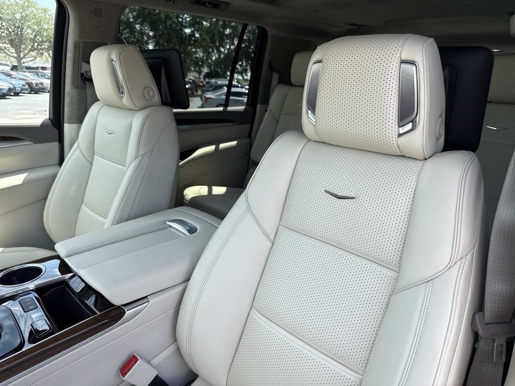 2026 Cadillac Escalade ESV Platinum Sport
