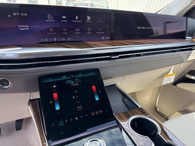 2026 Cadillac Escalade ESV Platinum Sport
