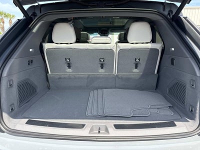 2026 Cadillac ESCALADE IQ Luxury