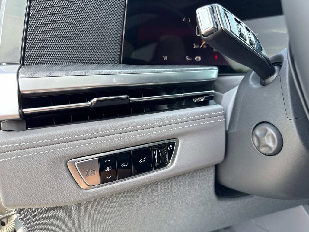 2026 Cadillac ESCALADE IQ Luxury