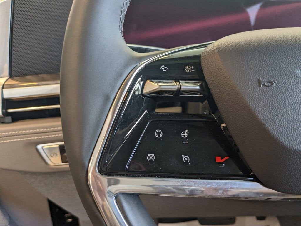 2025 Cadillac ESCALADE IQ Luxury 1