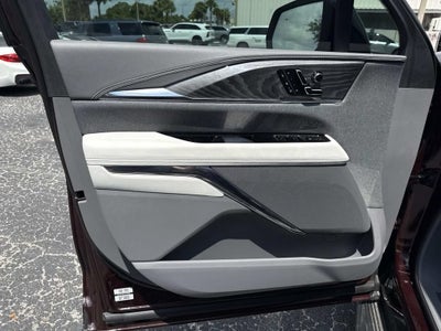 2025 Cadillac ESCALADE IQ Luxury 1