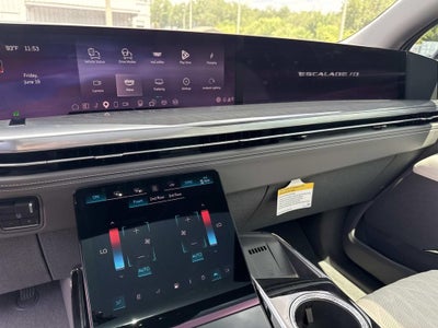 2025 Cadillac ESCALADE IQ Luxury 1