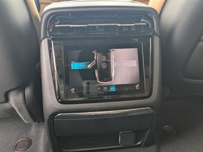 2025 Cadillac ESCALADE IQ Luxury 2