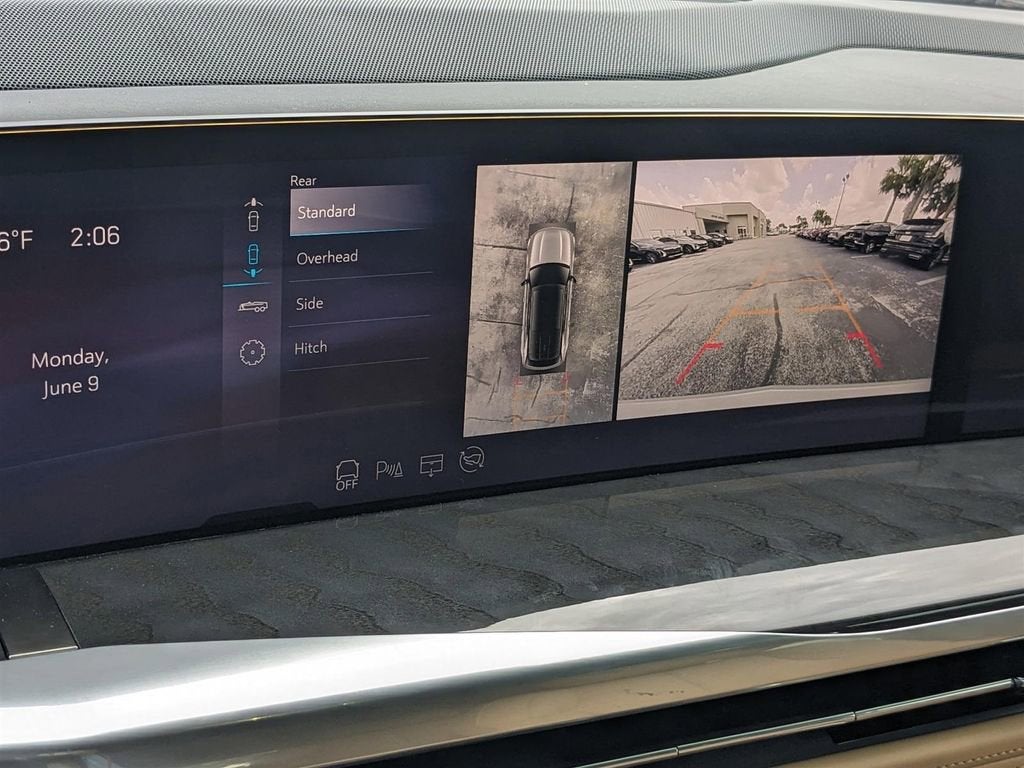 2025 Cadillac ESCALADE IQ Luxury 2