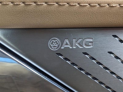 2025 Cadillac ESCALADE IQ Luxury 2