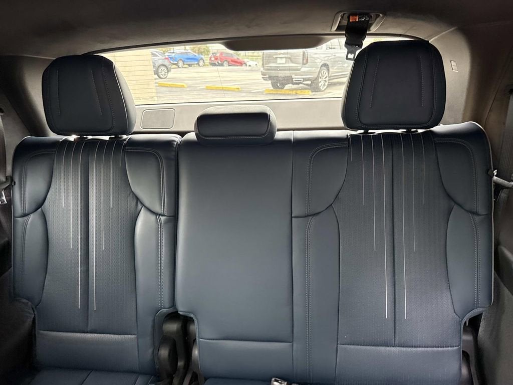 2025 Cadillac ESCALADE IQ Sport 2