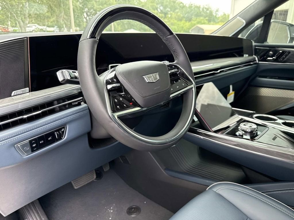 2025 Cadillac ESCALADE IQ Sport 2