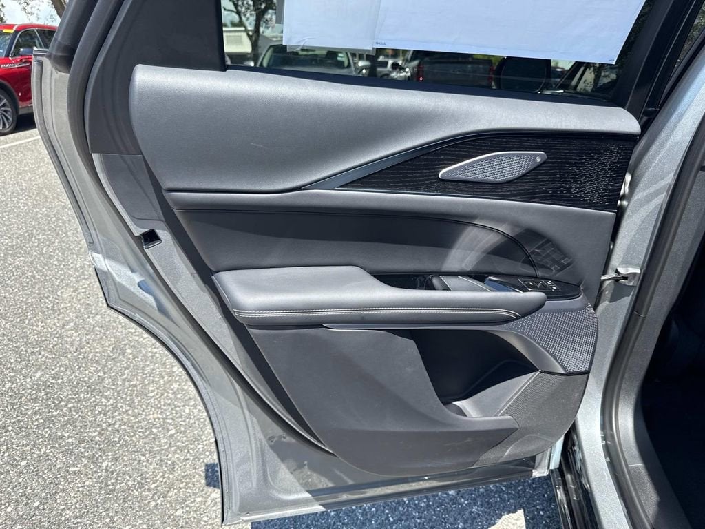 2026 Cadillac LYRIQ V-Series Premium