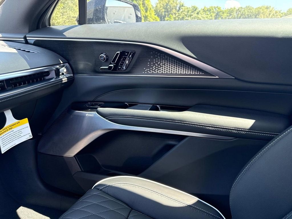 2026 Cadillac LYRIQ V-Series Premium