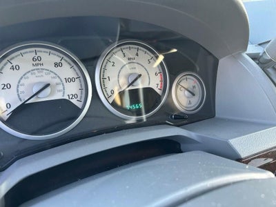 2010 Chrysler Town & Country LX