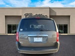 2010 Chrysler Town & Country LX