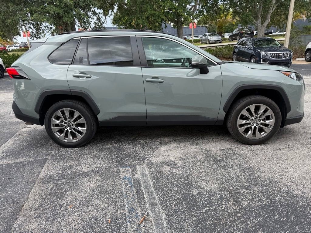 2021 Toyota RAV4 XLE Premium
