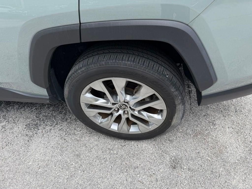2021 Toyota RAV4 XLE Premium