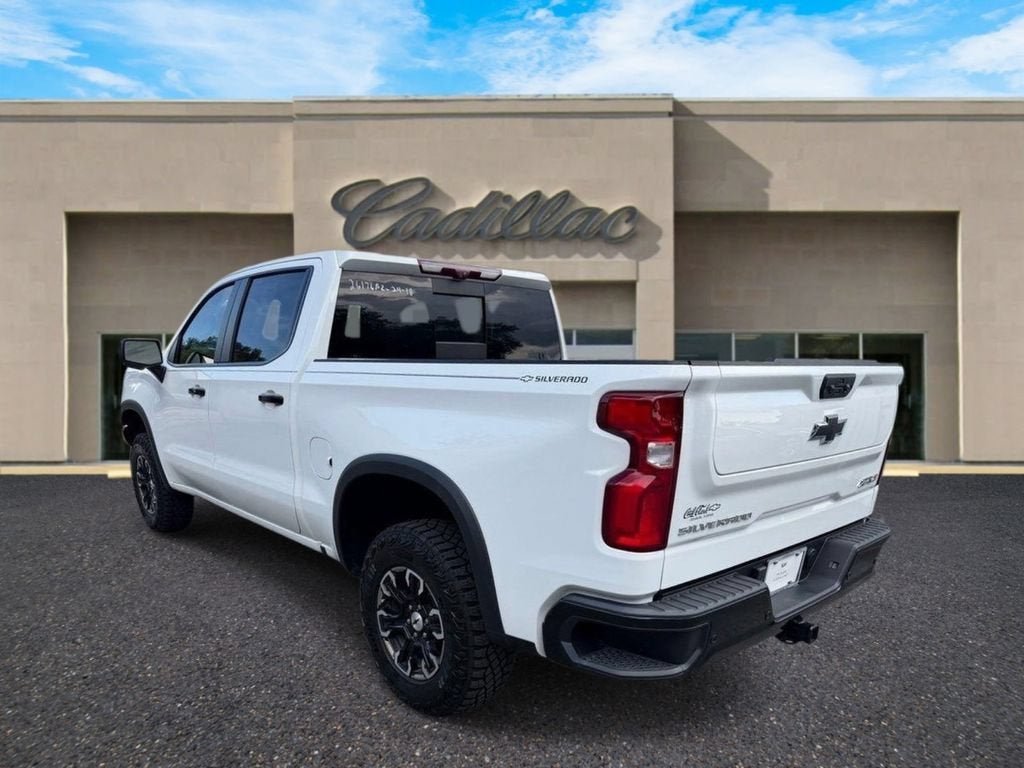 2024 Chevrolet Silverado 1500 ZR2