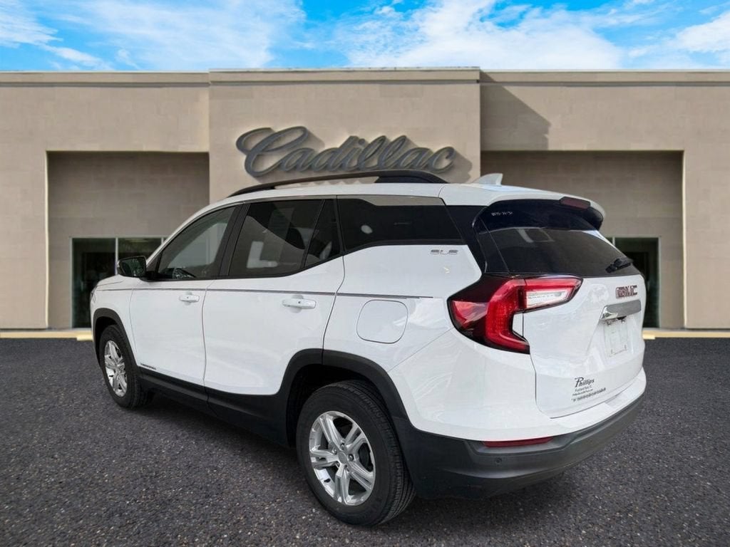 2022 GMC Terrain SLE
