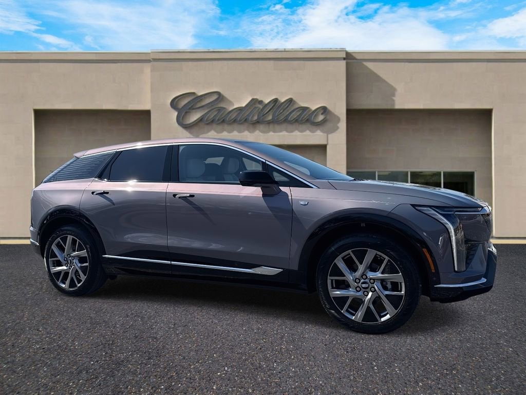 2026 Cadillac OPTIQ Luxury