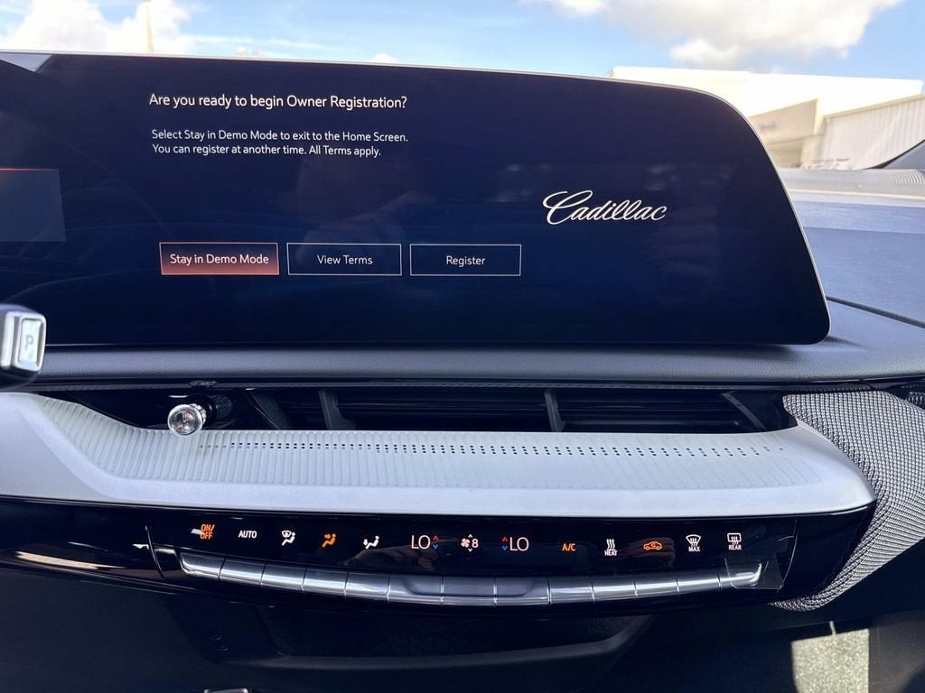 2027 Cadillac OPTIQ Luxury