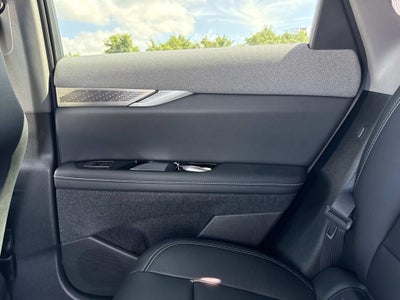 2027 Cadillac OPTIQ Luxury