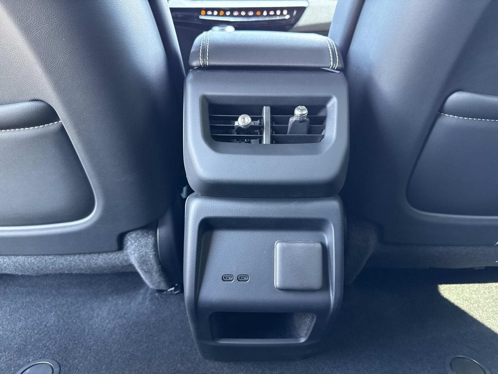 2027 Cadillac OPTIQ Luxury