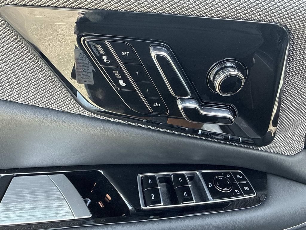 2027 Cadillac OPTIQ Luxury