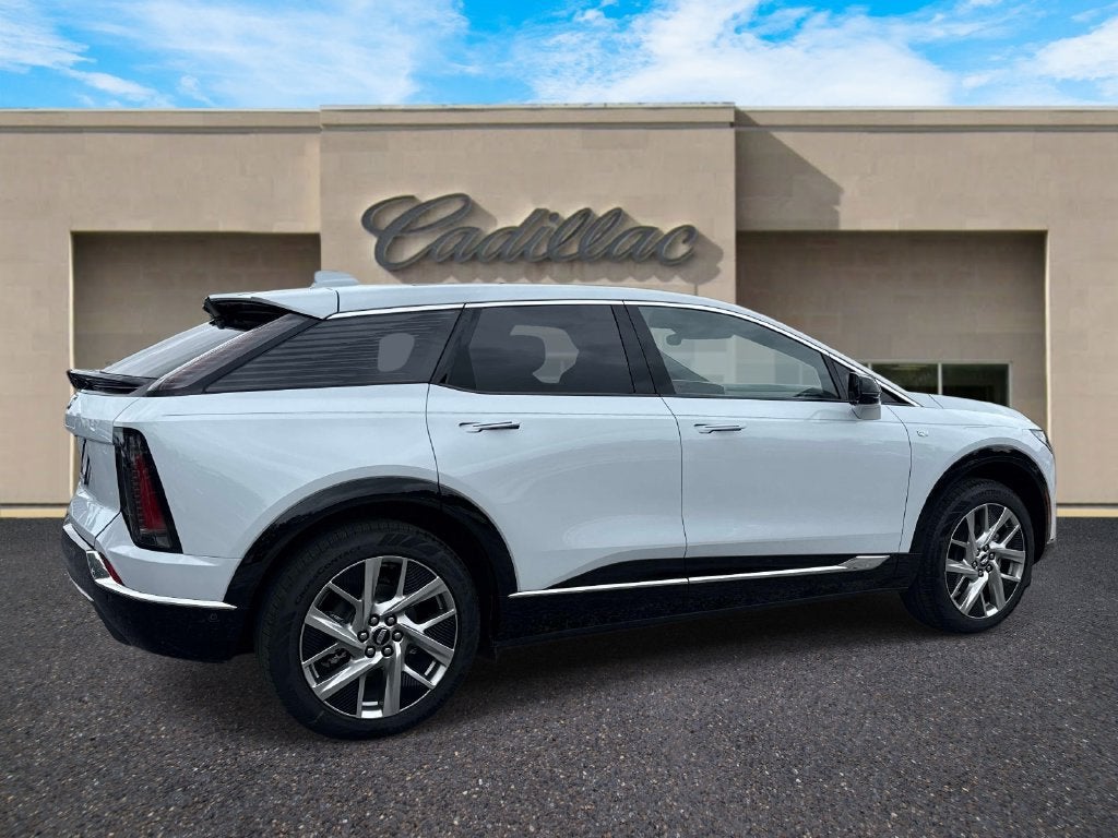 2027 Cadillac OPTIQ Luxury