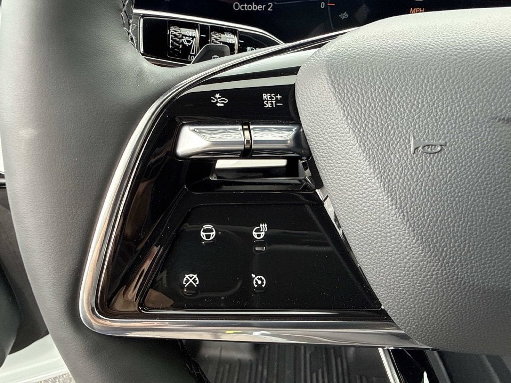 2027 Cadillac OPTIQ Luxury