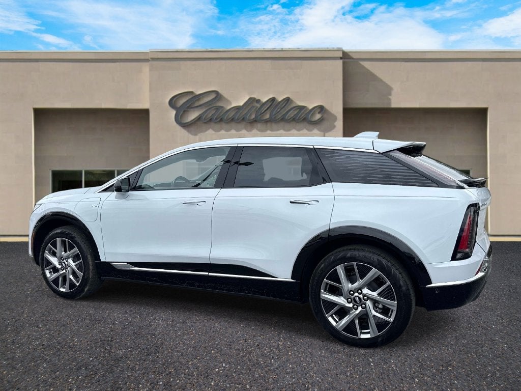 2027 Cadillac OPTIQ Luxury