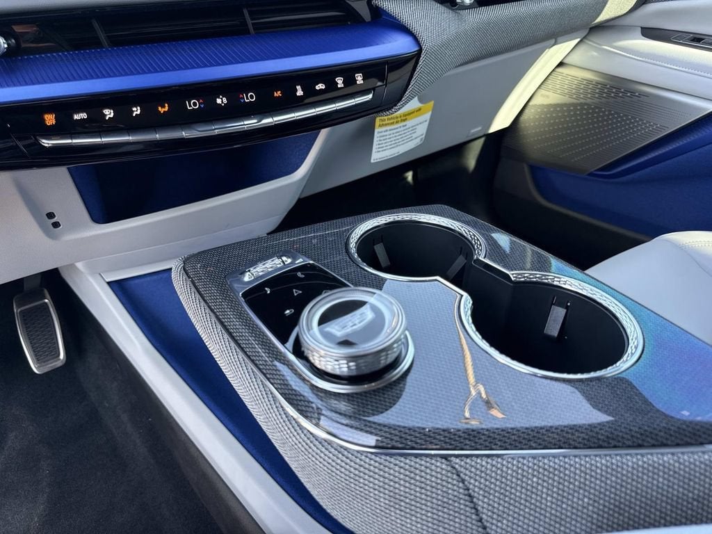 2026 Cadillac OPTIQ Luxury