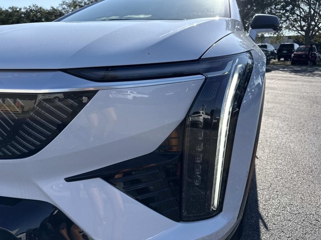 2026 Cadillac OPTIQ Luxury