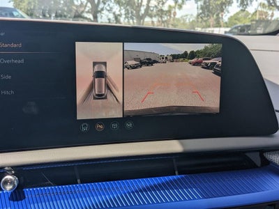 2025 Cadillac OPTIQ Luxury 1