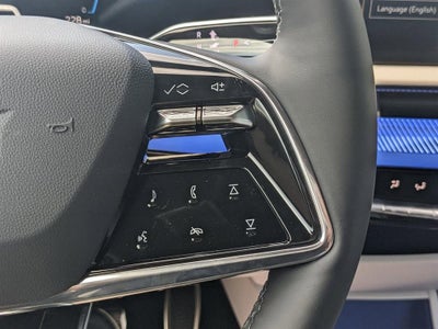 2025 Cadillac OPTIQ Luxury 1