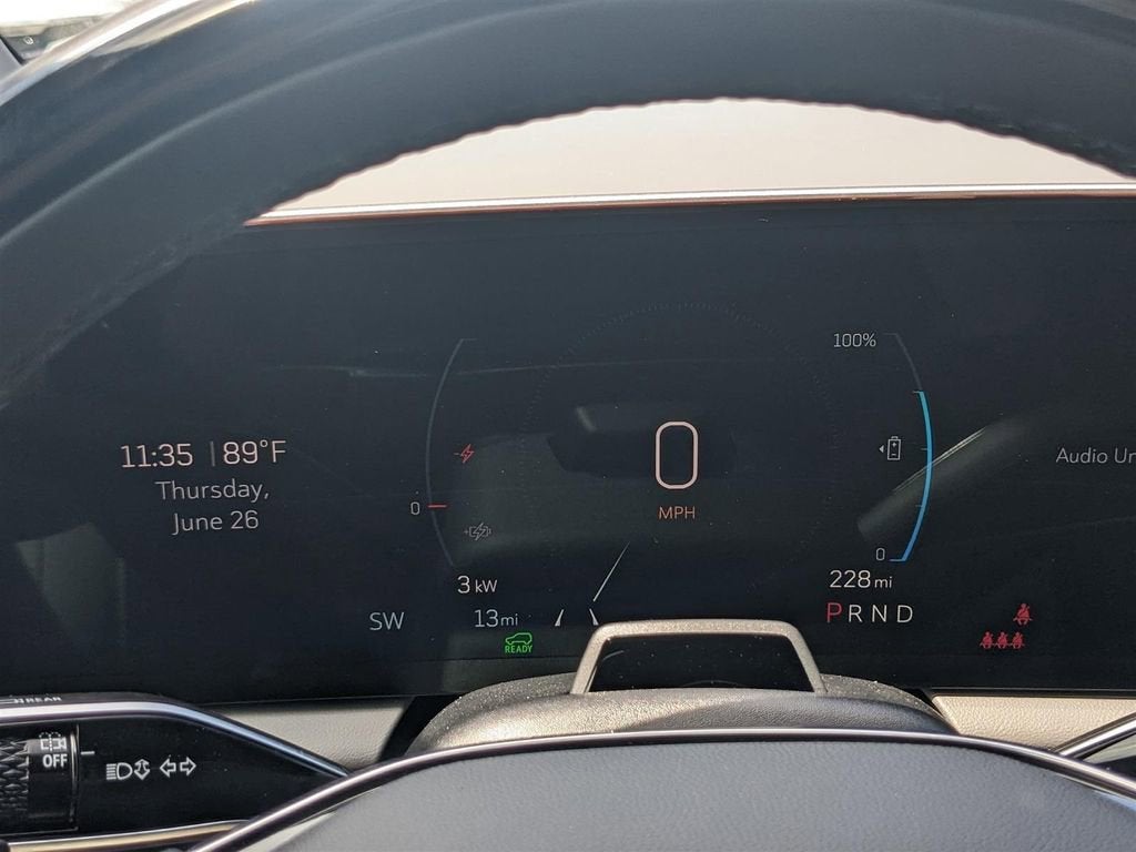 2025 Cadillac OPTIQ Luxury 1