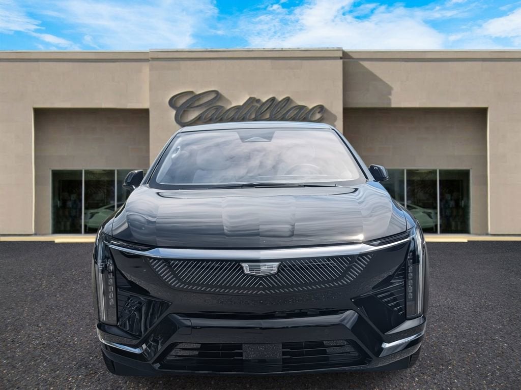 2025 Cadillac OPTIQ Luxury 1