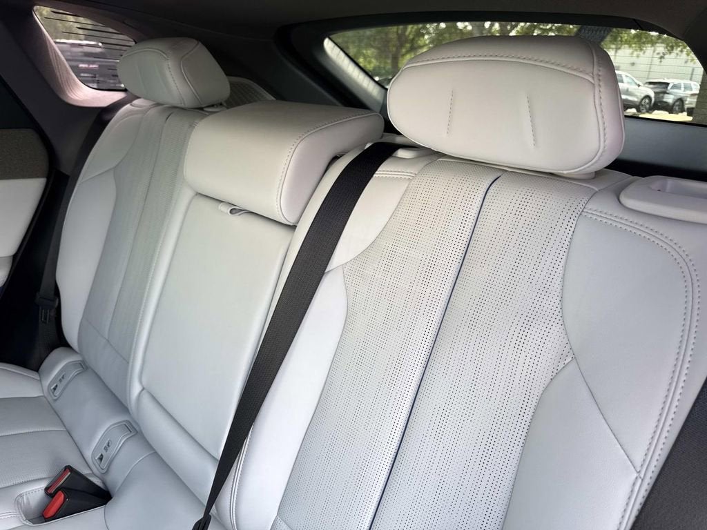 2026 Cadillac OPTIQ Premium Luxury
