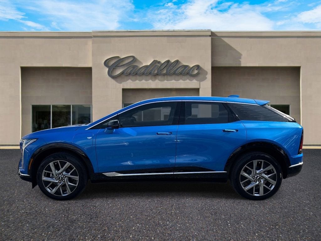 2026 Cadillac OPTIQ Premium Luxury