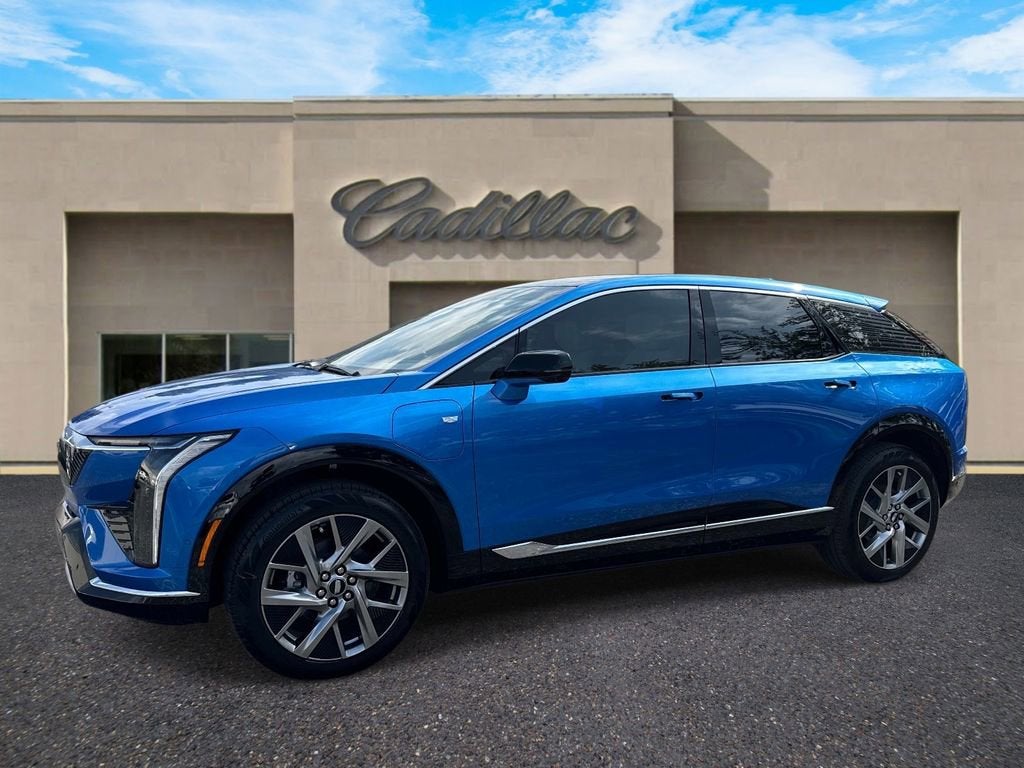 2026 Cadillac OPTIQ Premium Luxury