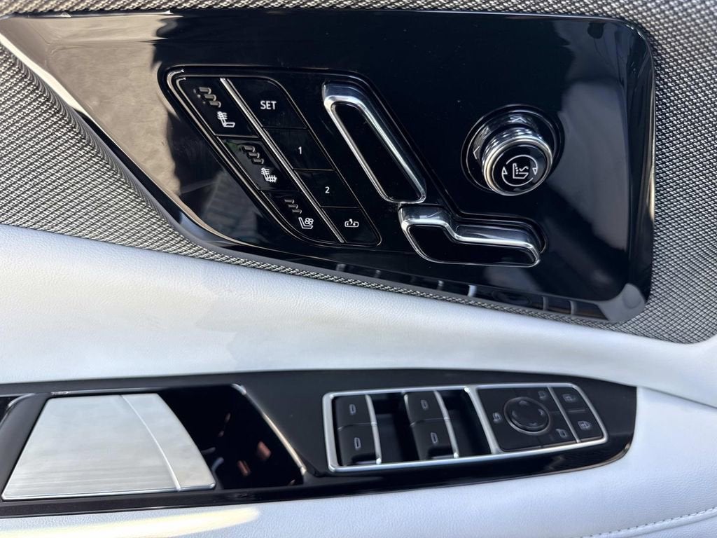 2026 Cadillac OPTIQ Premium Luxury