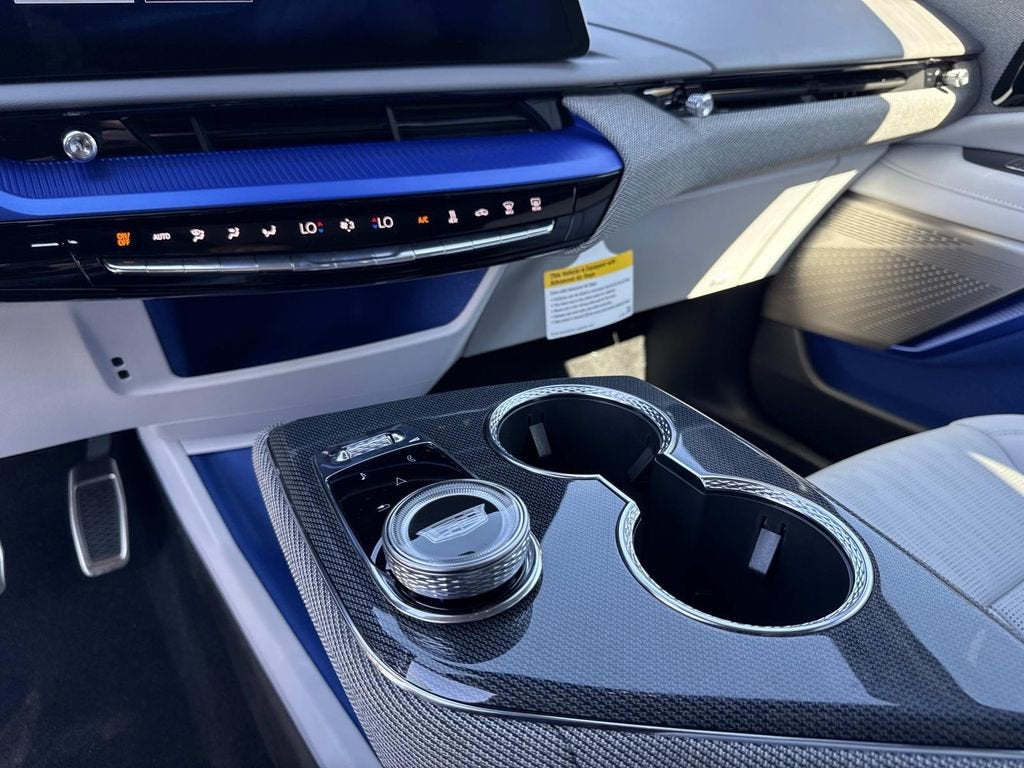 2026 Cadillac OPTIQ Premium Luxury