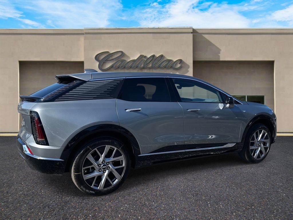 2026 Cadillac OPTIQ Premium Luxury