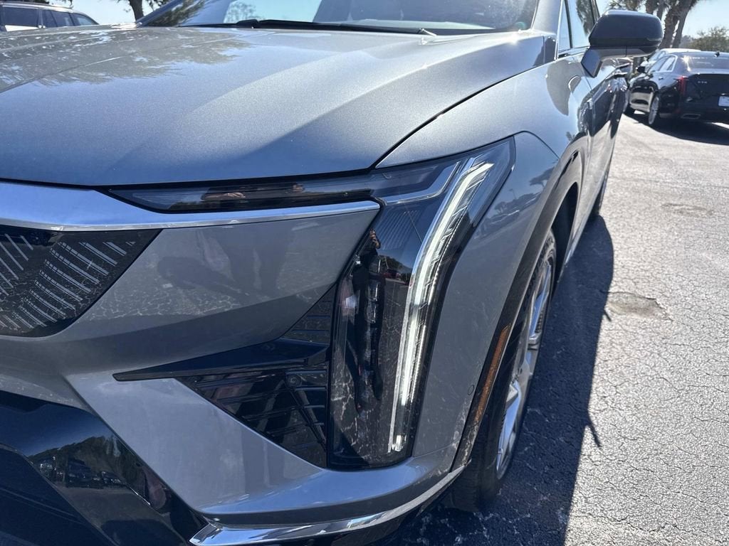 2026 Cadillac OPTIQ Premium Luxury