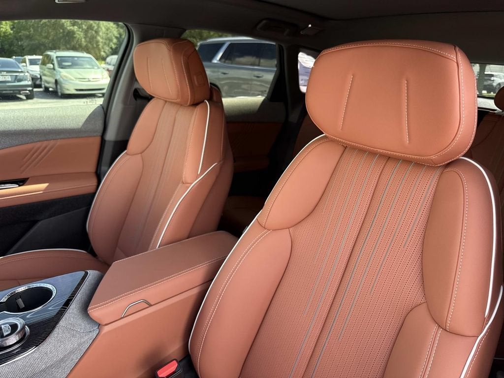 2027 Cadillac OPTIQ Premium Luxury
